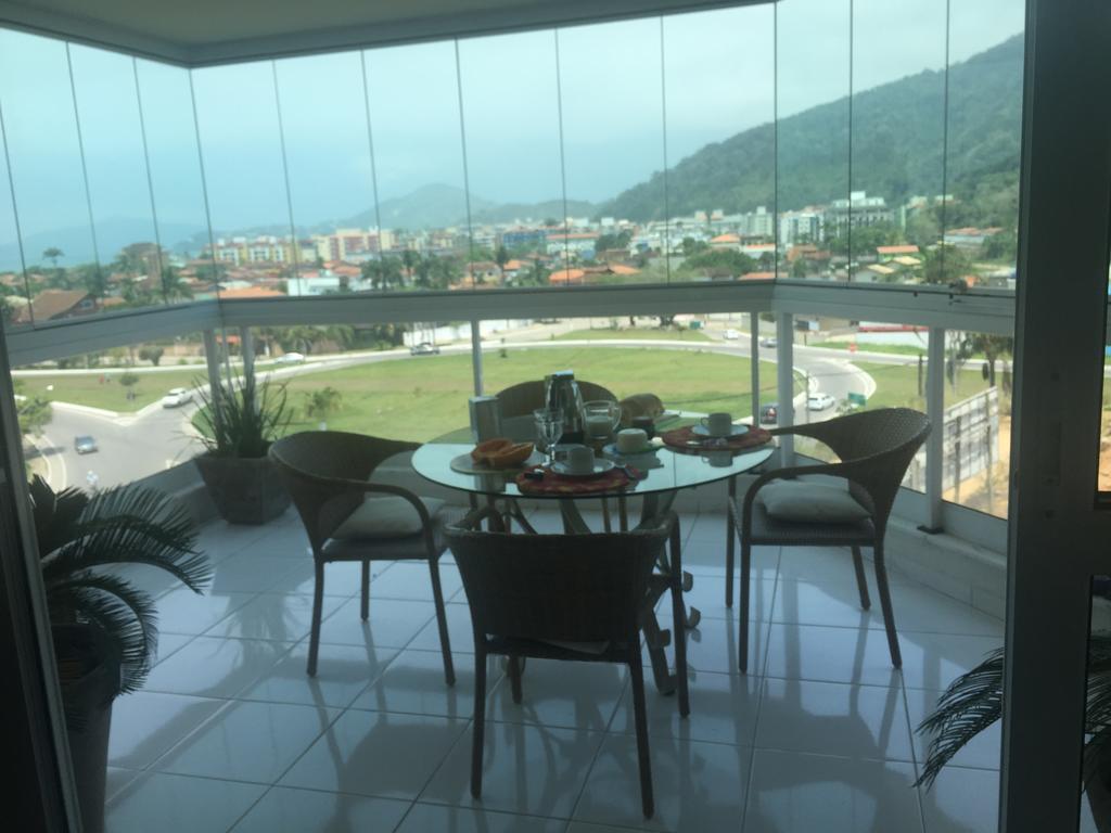 Ubatuba, Apartamento